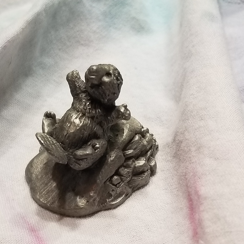 Little Gallery 1977 pewter figurine